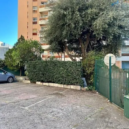 4 Couchages A 12 Min De La A Pied Avec Wifi, Le Parking Est En Option Apartment Antibes